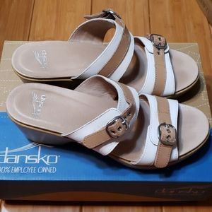 Dansko White/Tan Sandals